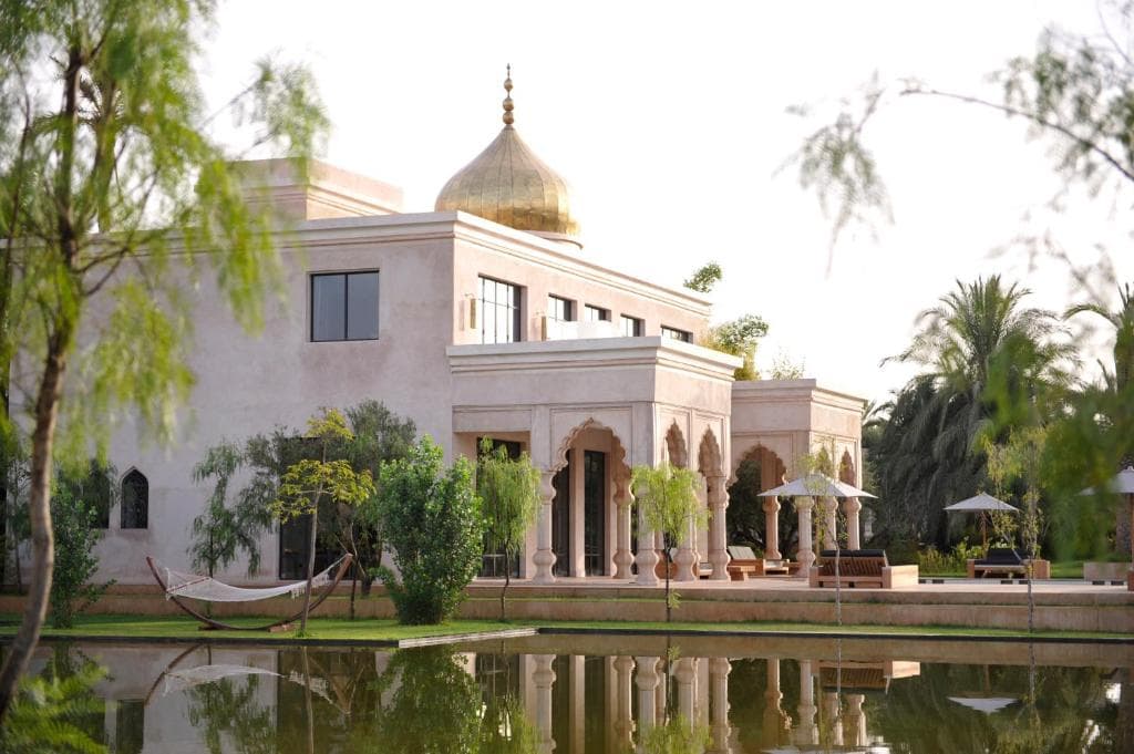Palais Namaskar - 8
