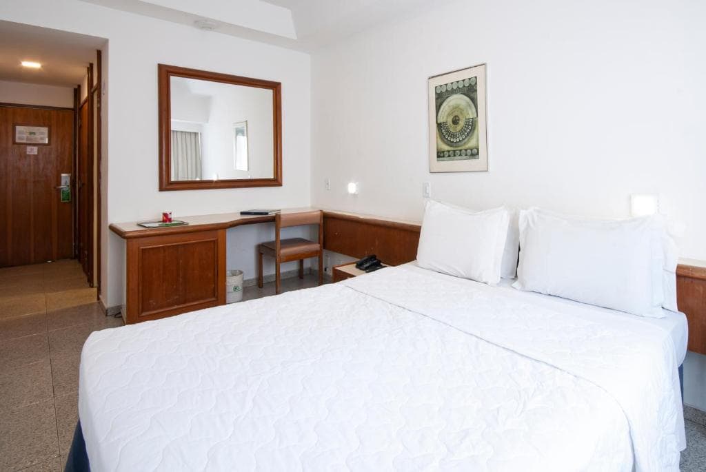 Hotel Bandeirantes - 42