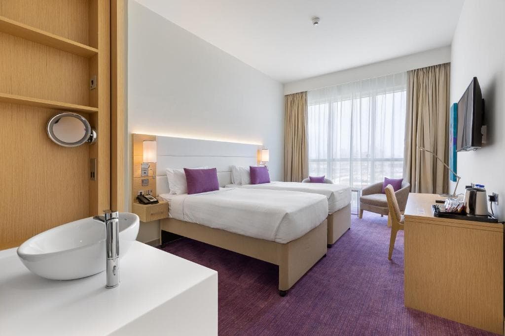 Premier Inn Dubai Ibn Battuta Mall - 13