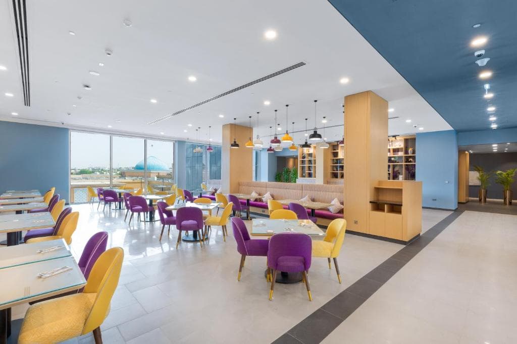 Premier Inn Dubai Ibn Battuta Mall - 24