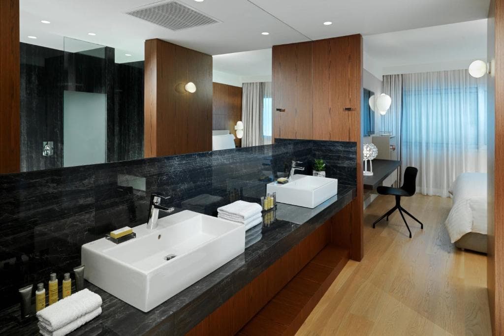 Athens Marriott Hotel - 4