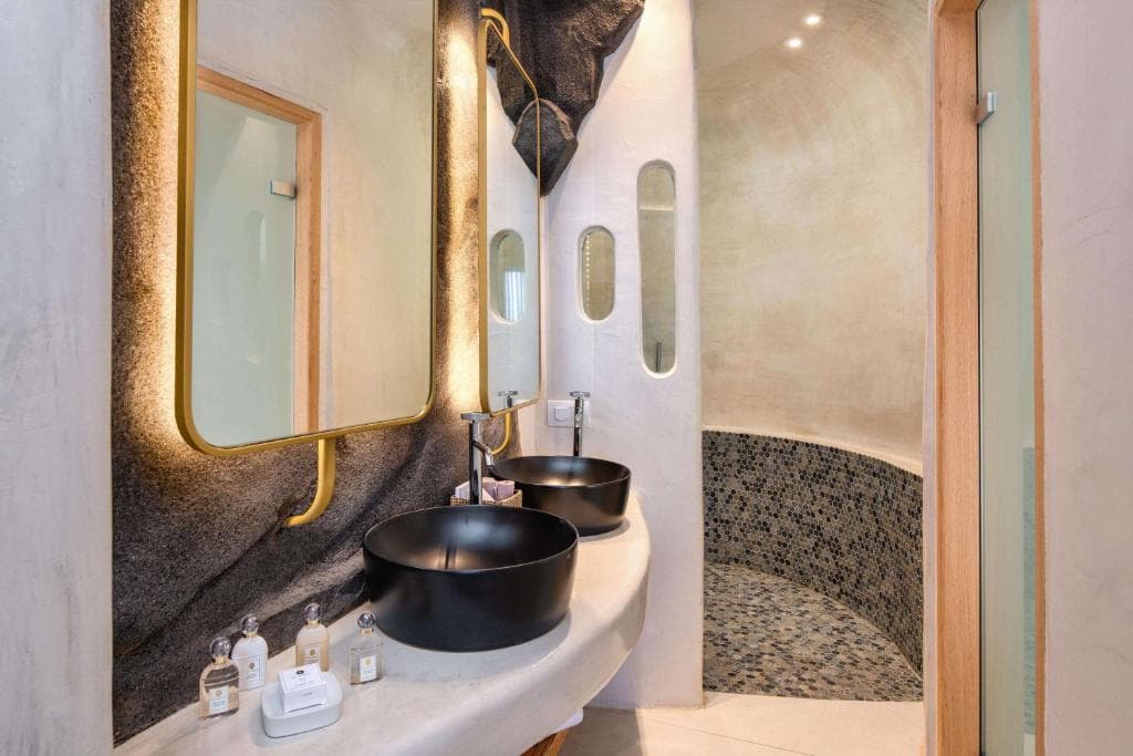 Athina Luxury Suites - 9
