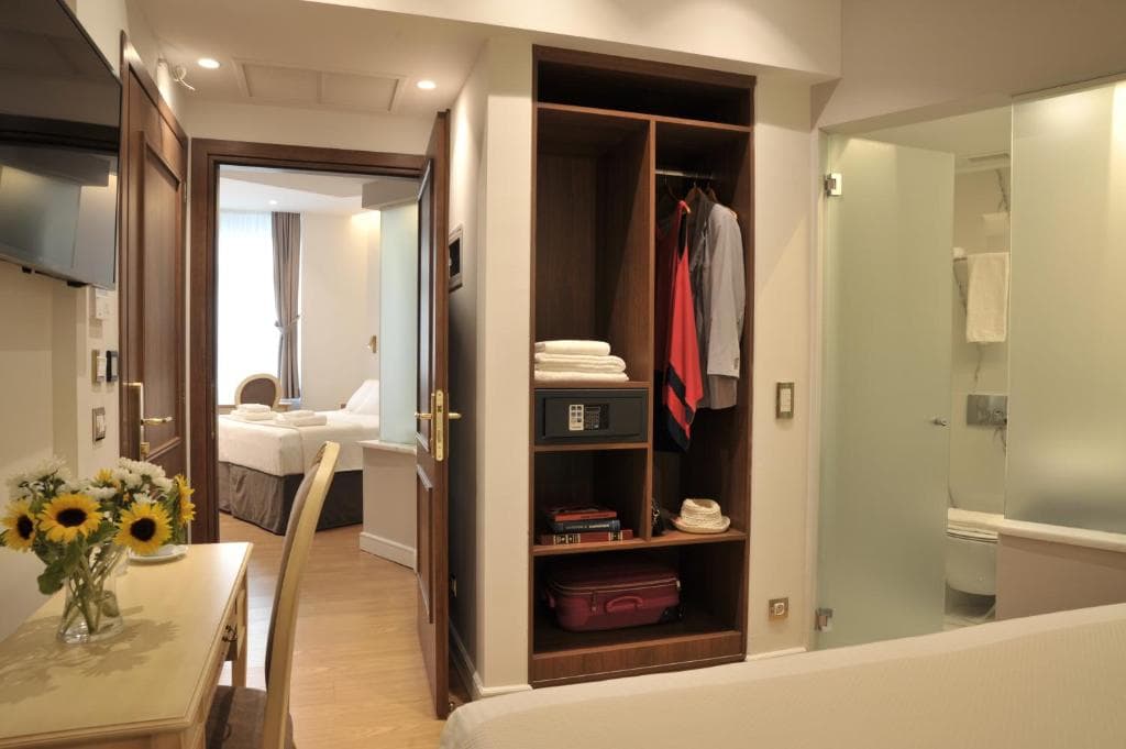 Acropolian Spirit Boutique Hotel - 7