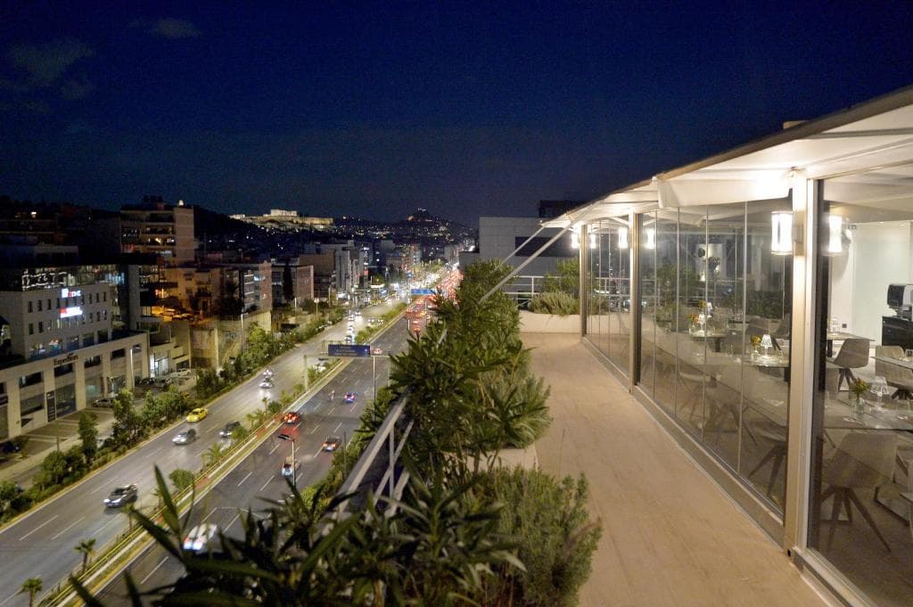 Athenaeum Smart Hotel - 2