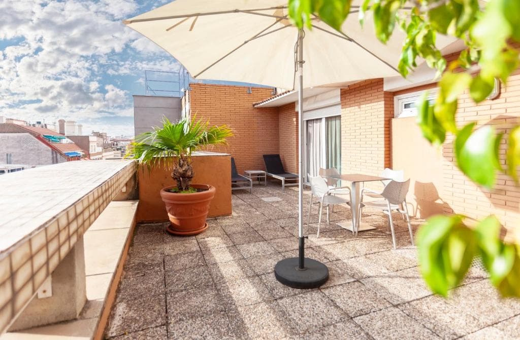 Hotel Derby Barcelona - 7