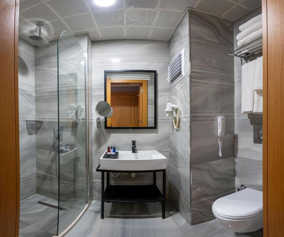 Freya Luxury Hotel - 5