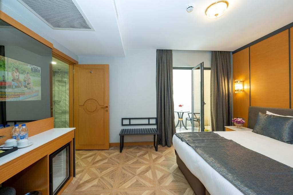 Freya Luxury Hotel - 6