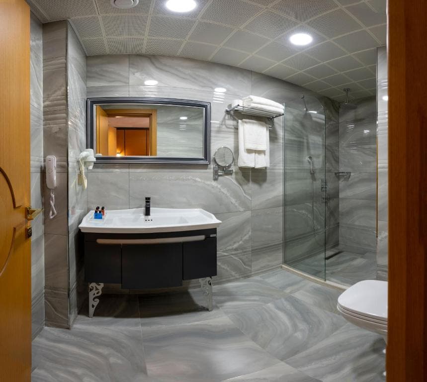 Freya Luxury Hotel - 13
