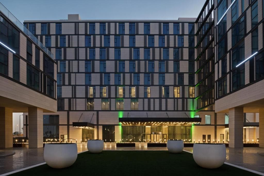Holiday Inn Dubai Al-Maktoum Airport, an IHG Hotel - 20