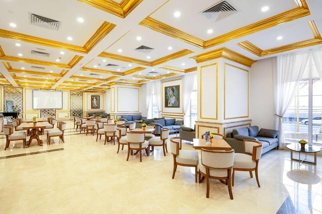 Wyndham Danang Golden Bay - 16