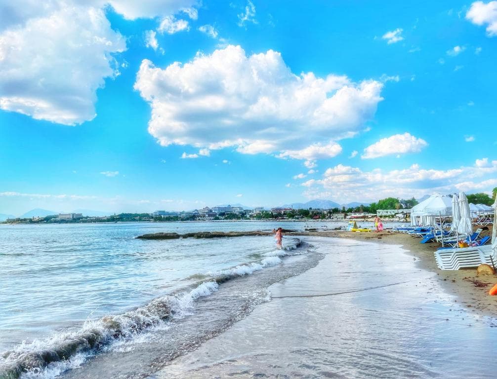 Leda Beach Hotel - 16