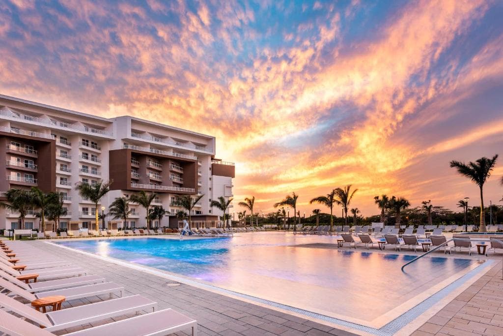 Embassy Suites by Hilton Aruba Resort - 16