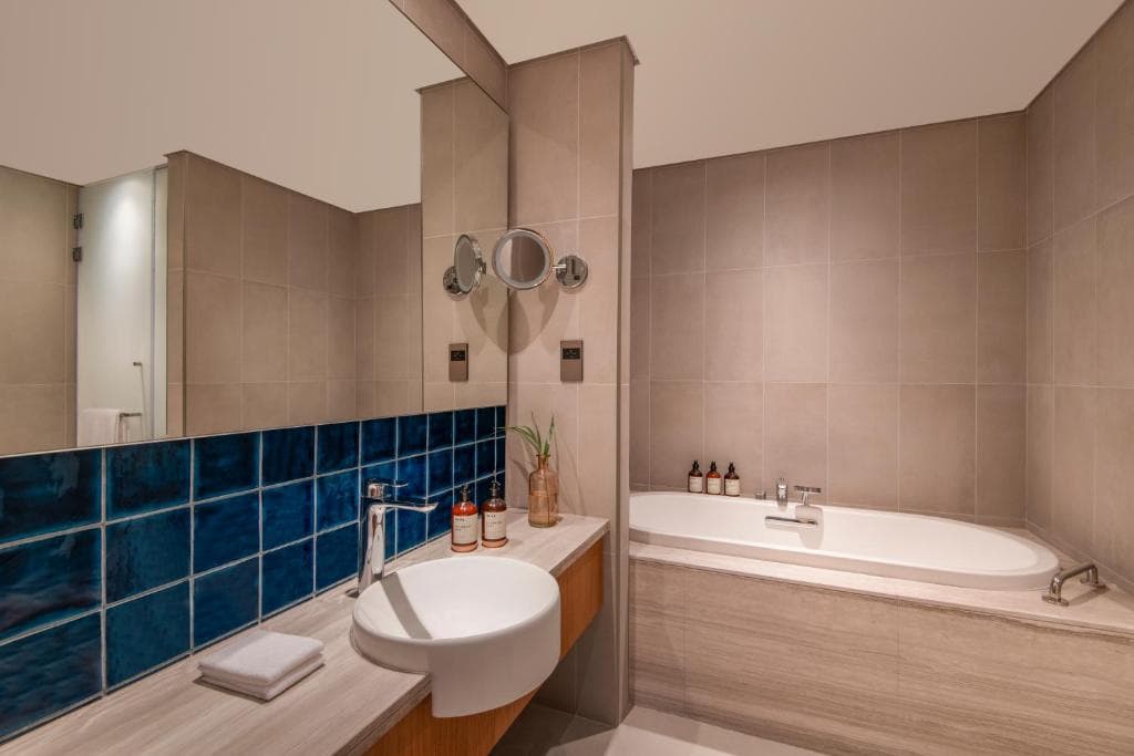 Abesq Doha Hotel and Residences, an IHG Hotel - 22