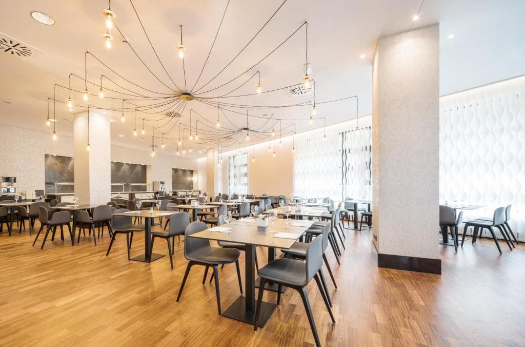 Hotel ILUNION Pio XII - 4