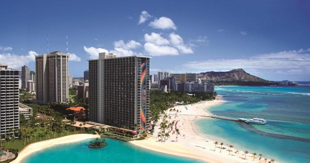 Hilton Hawaiian Village Waikiki Beach Resort - 1