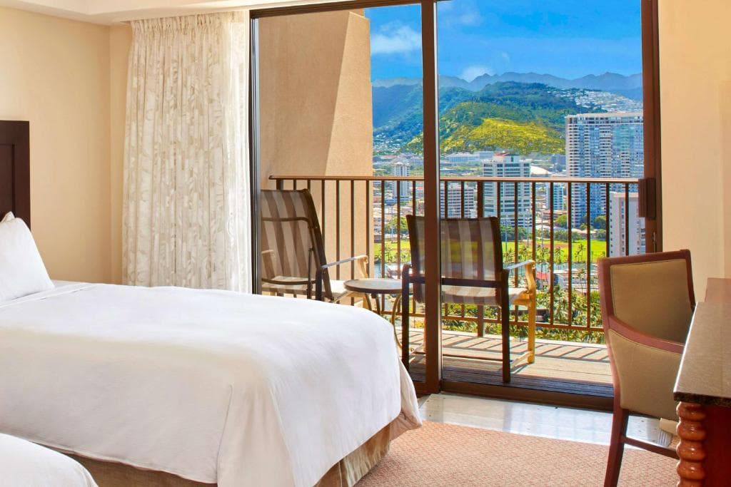 Hilton Hawaiian Village Waikiki Beach Resort - 19