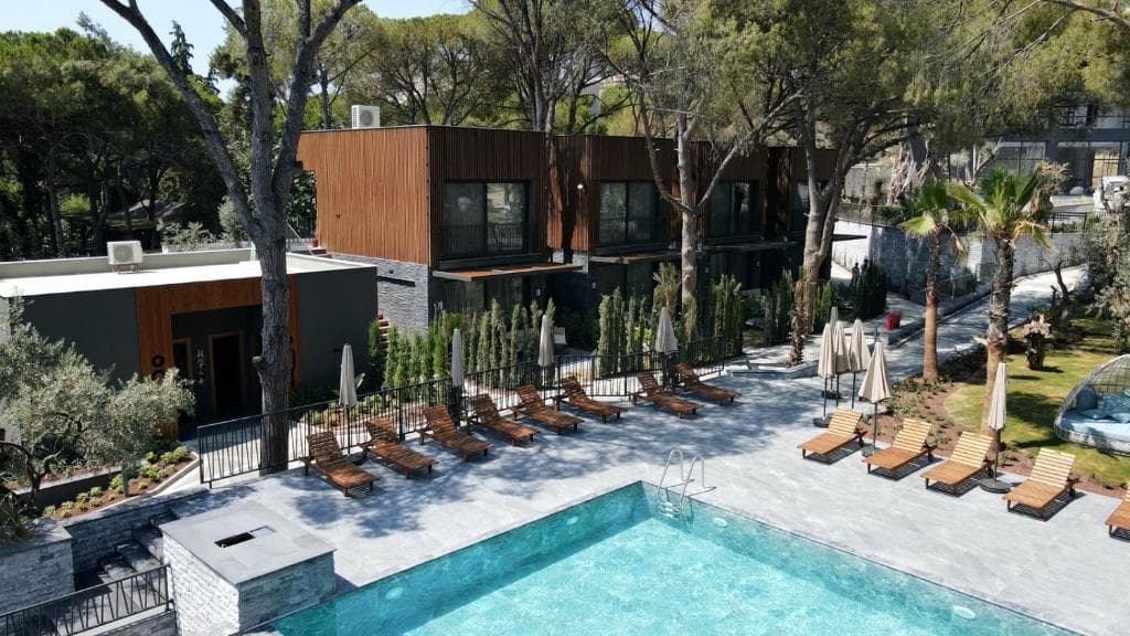 Unique Life Style Hotel - 3