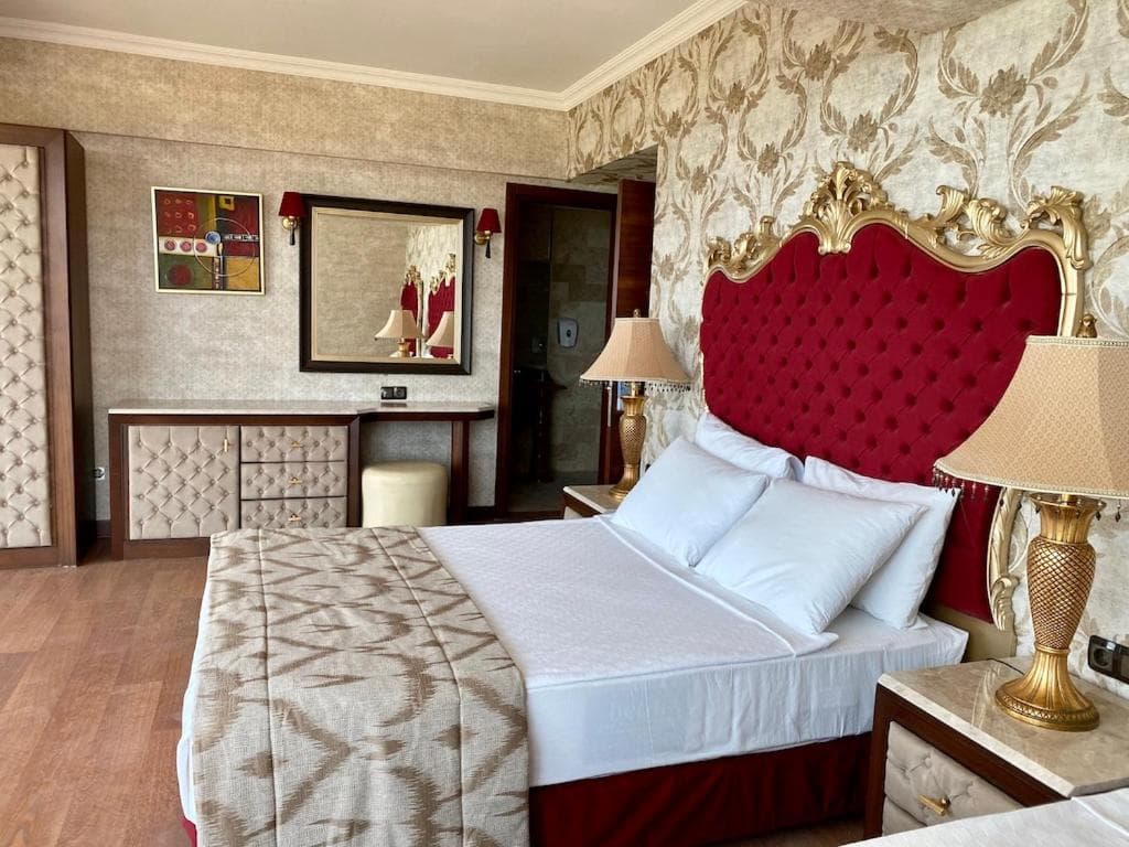 Laur Hotels Experience and Elegance - 9