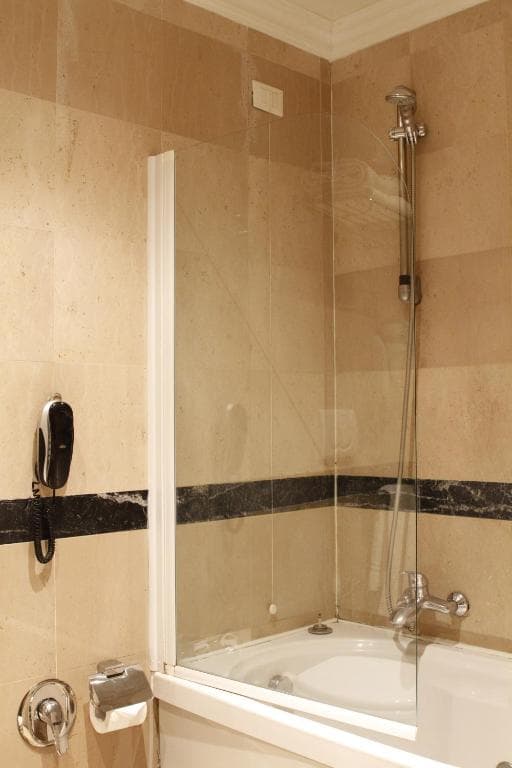 Boutique Hotel Trevi - 4