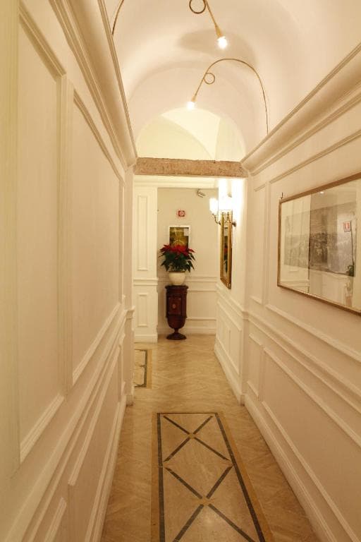 Boutique Hotel Trevi - 10