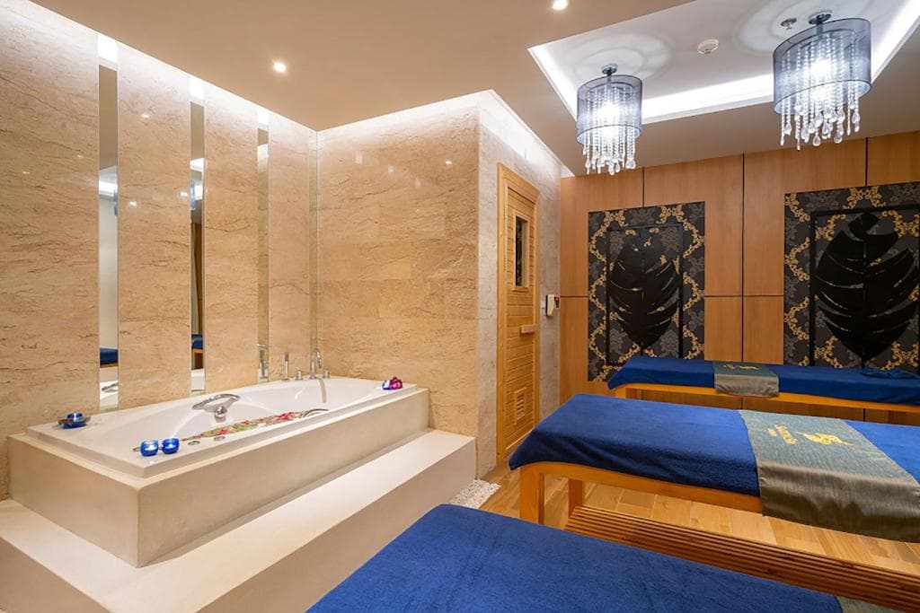 The Marina Phuket - 18