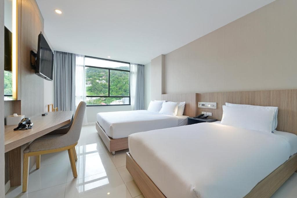 Hotel Grace Patong - 2