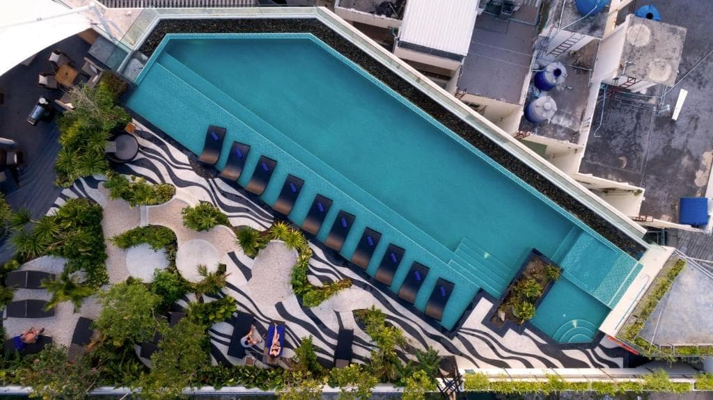 Hotel Mercure Phuket Patong Journeyhub - 12