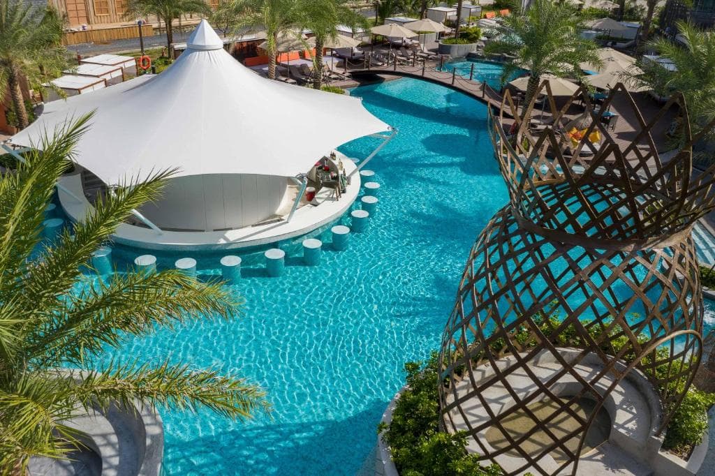 Patong Bay Hill Resort - 6