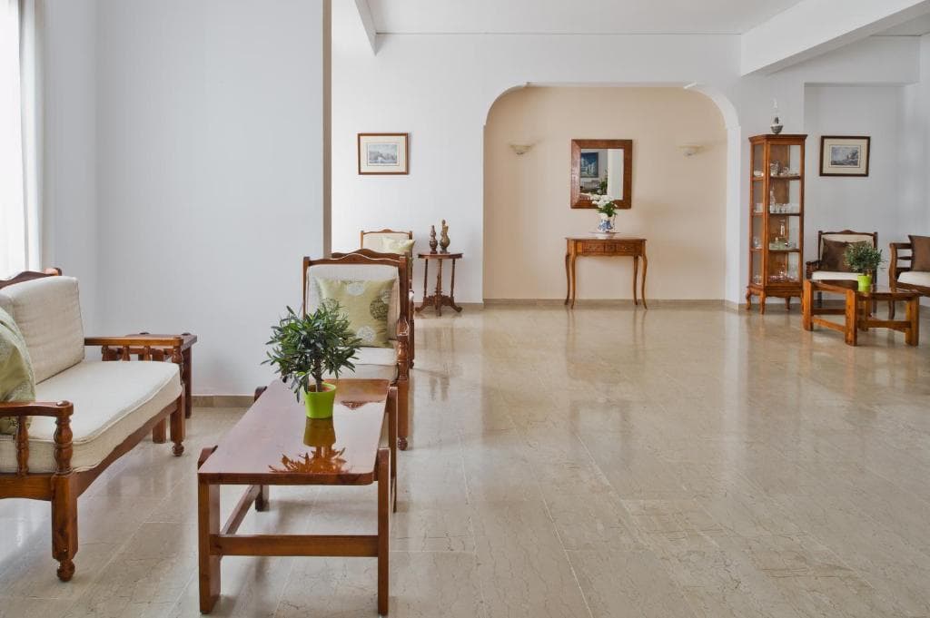 Makarios Hotel - 11