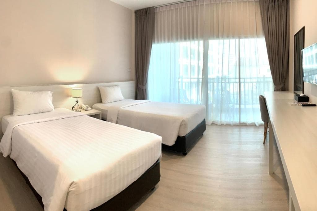 Hotel Amata Patong - 41