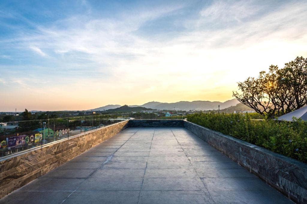 Hotel Ramada Plaza by Wyndham Chao Fah Phuket - 27