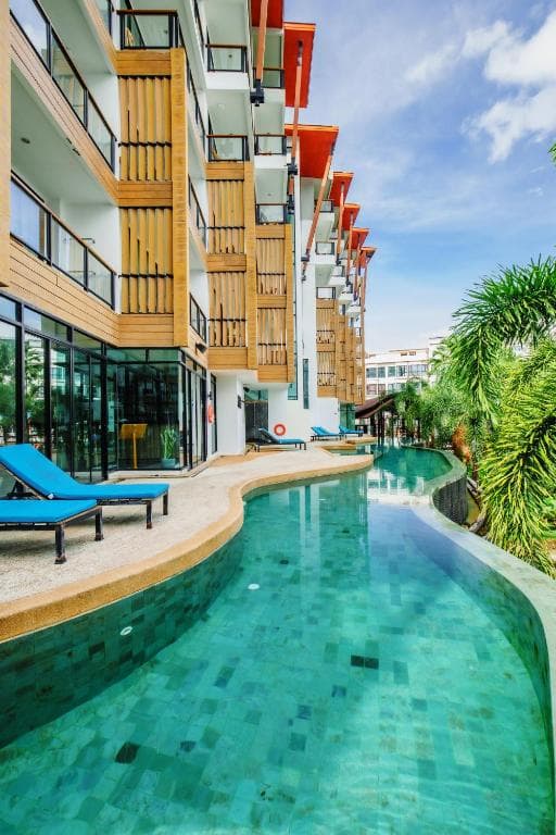 Hotel The Lunar Patong - 51