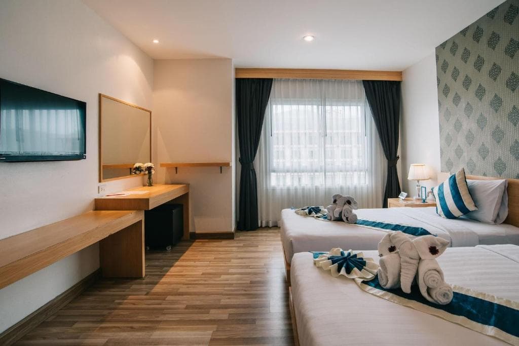 Hotel iCheck inn Central Patong - 3