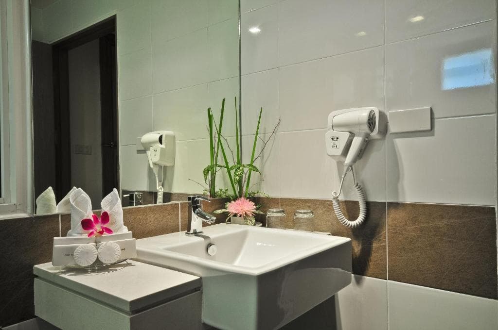 Hotel & Spa ASHLEE Plaza Patong - 30