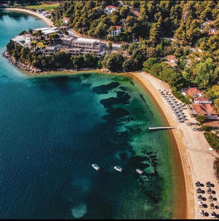 Cape Kanapitsa Hotel Suites - 12
