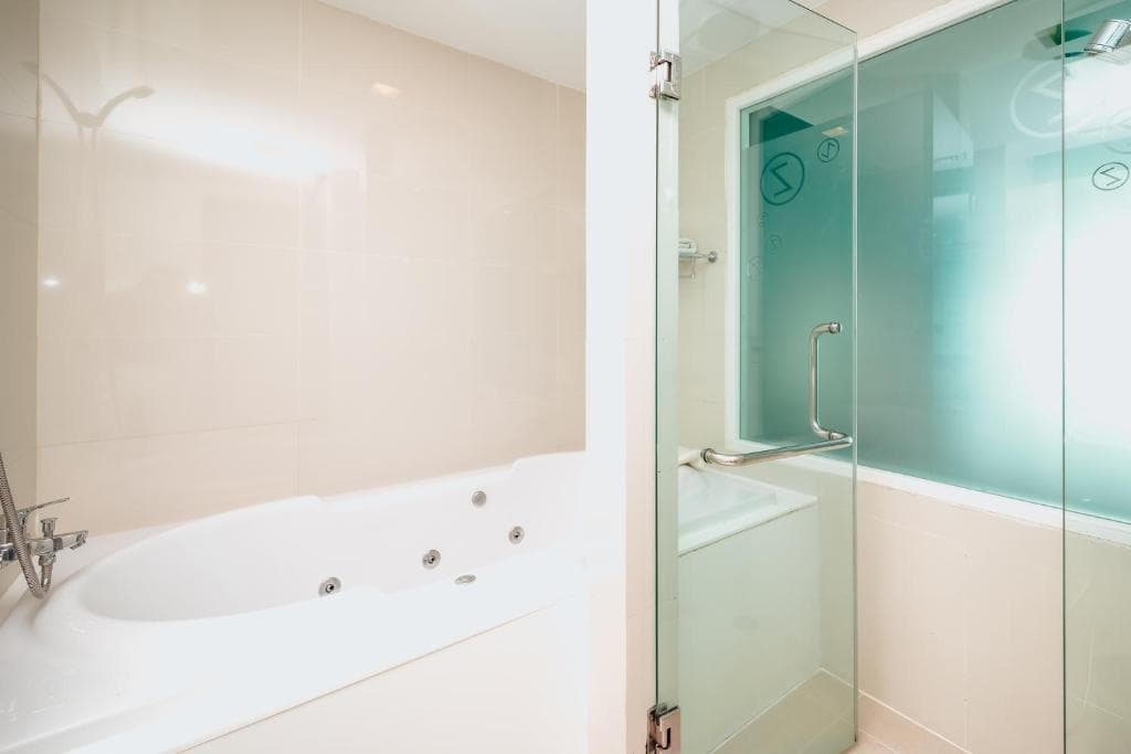 HOTEL SLEEP WITH ME design hotel @ patong - 7