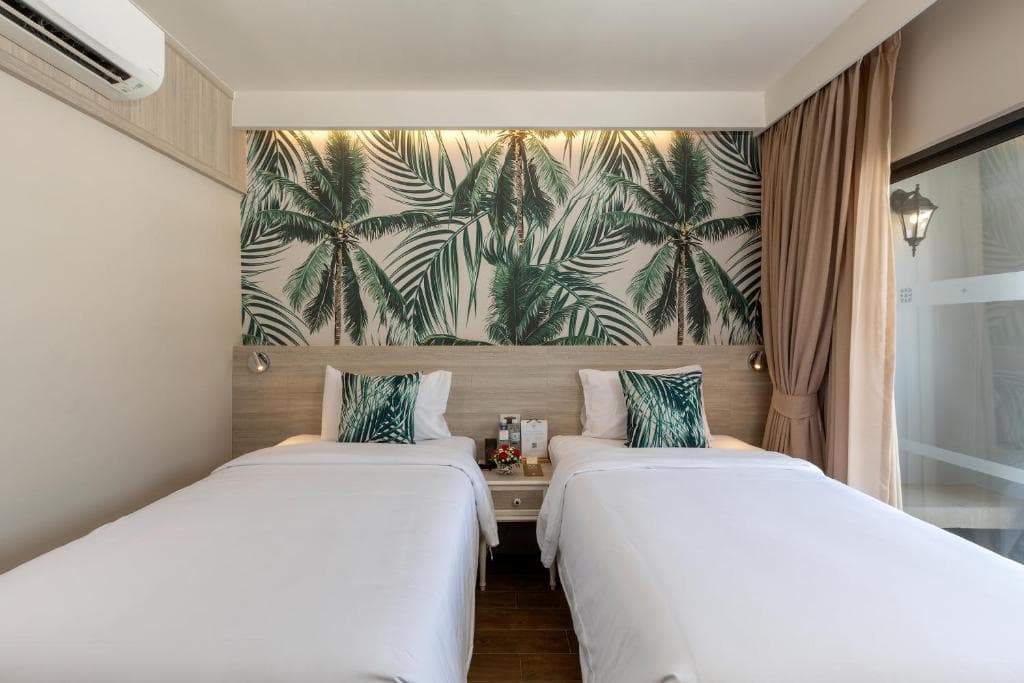 Sawaddi Patong Resort & Spa by Tolani - 27