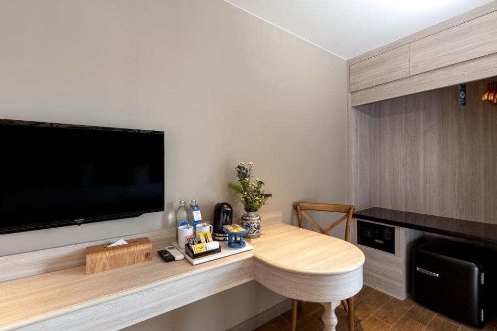 Sawaddi Patong Resort & Spa by Tolani - 34