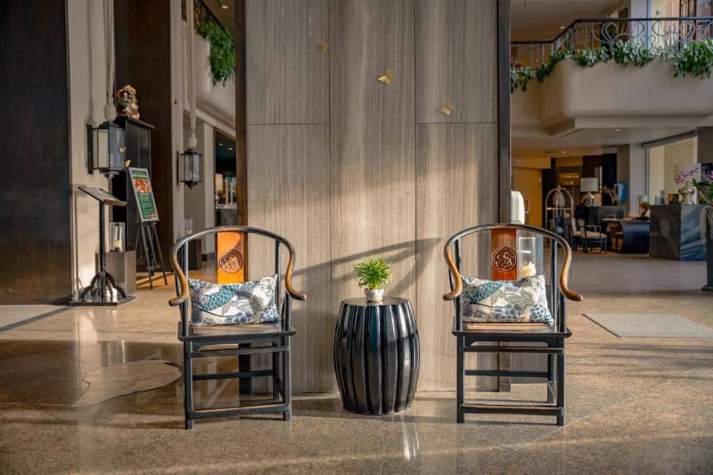 The Royal Paradise Hotel & Spa - 42