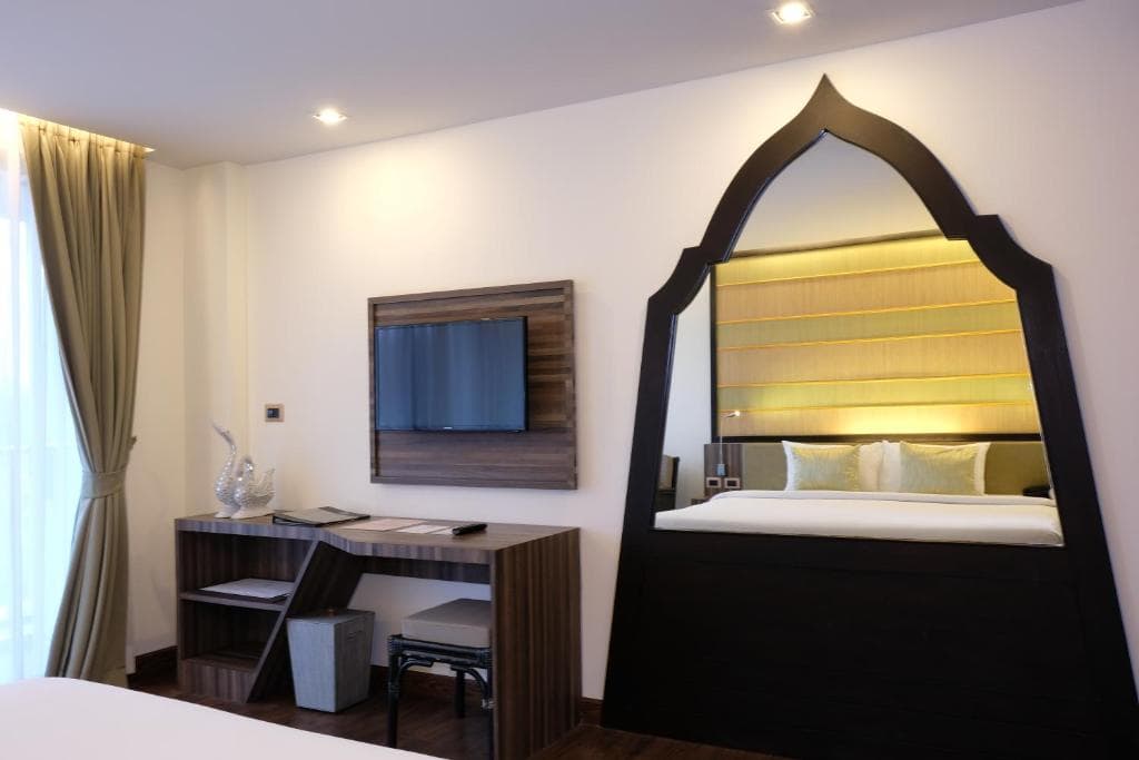 The Beach Heights Resort - 11