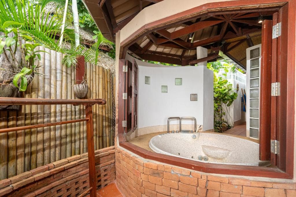 Friendship Beach Resort & Atmanjai Wellness Centre - 17