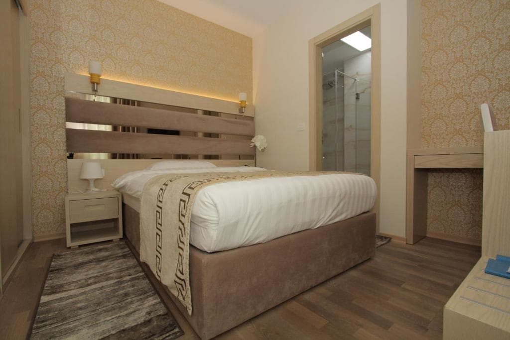 Hotel Capital Tirana - 10