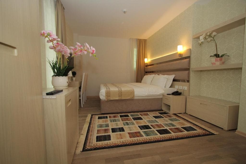 Hotel Capital Tirana - 13