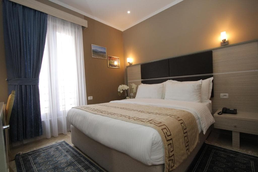 Hotel Capital Tirana - 20