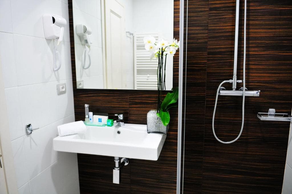 Hotel Golden City, Tirana - 16