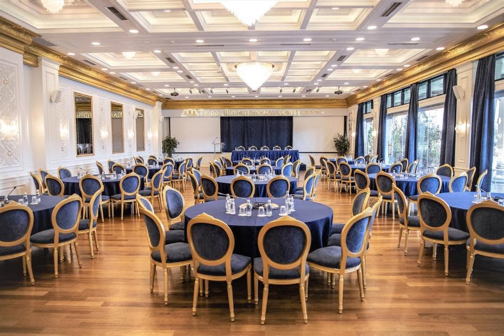 Hotel & Conference Centre Tirana International - 3
