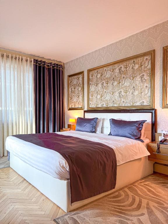 Hotel & Conference Centre Tirana International - 4