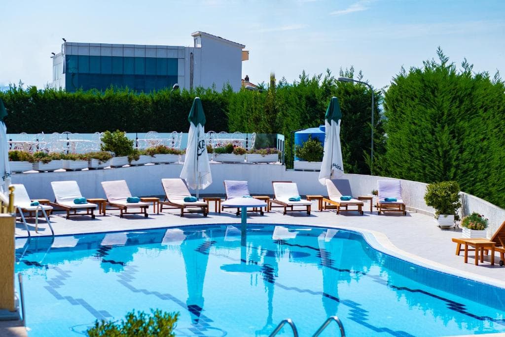Hotel Airport Tirana - 4