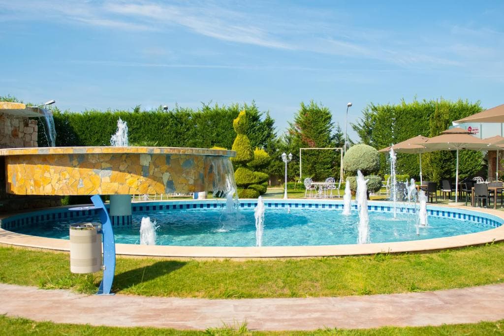 Hotel Airport Tirana - 19