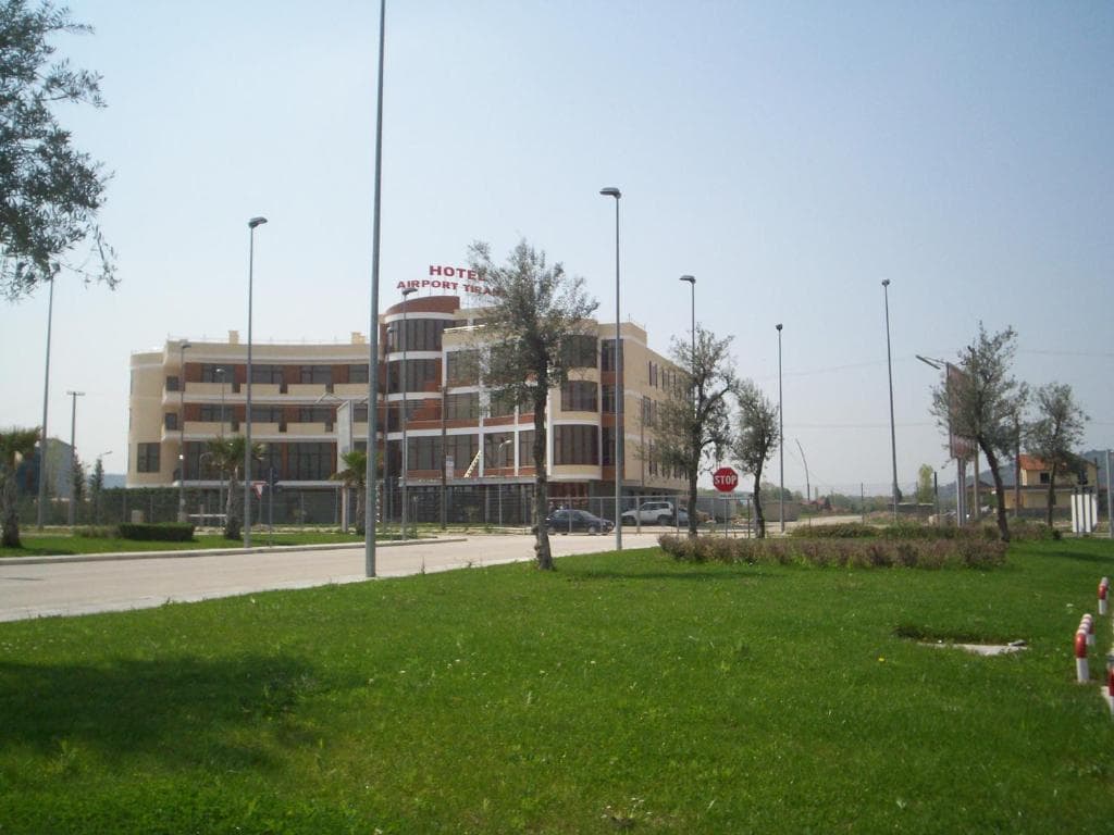 Hotel Airport Tirana - 45